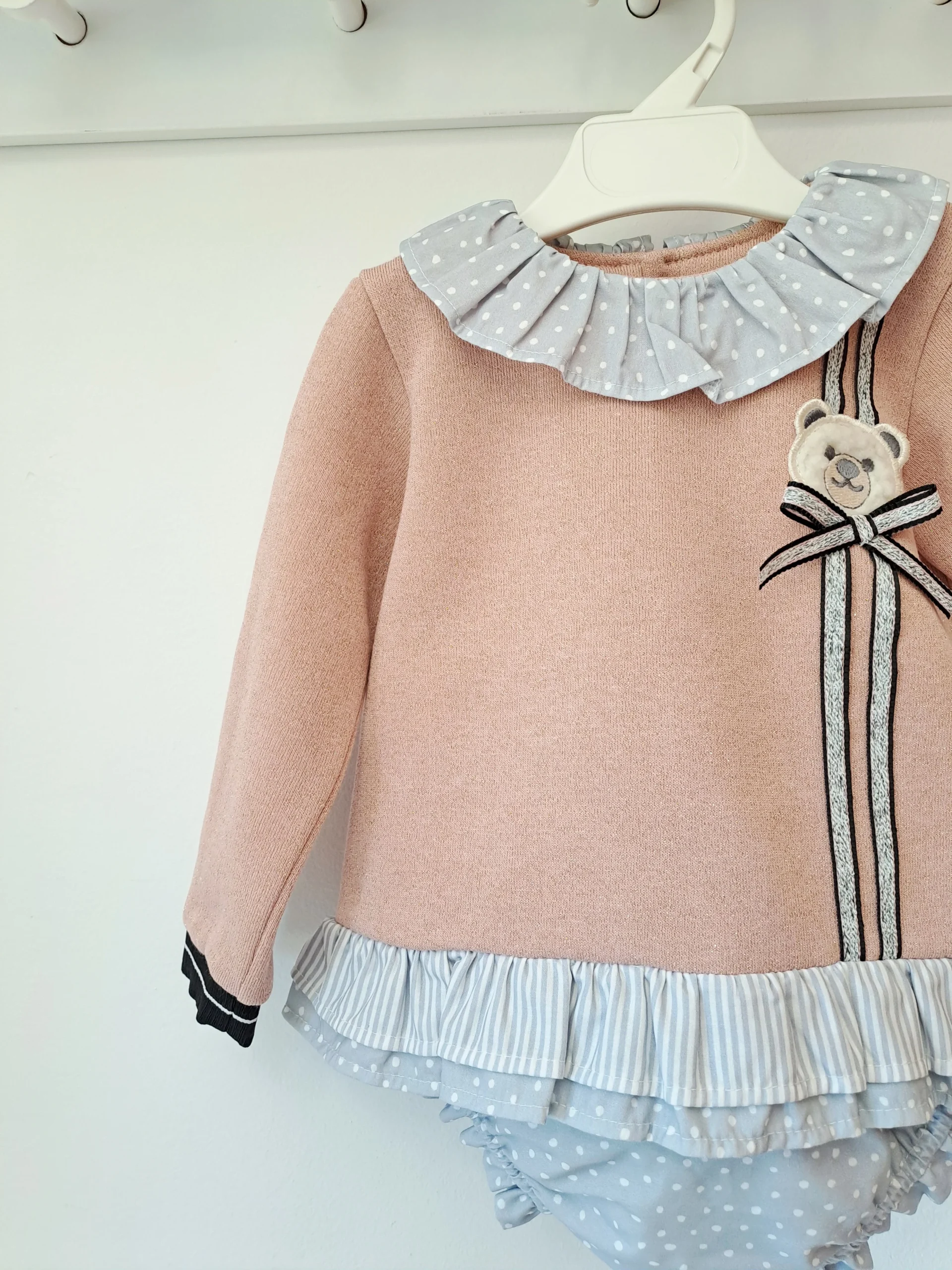 Jesusito El Louvre Brilli - Imagen 4