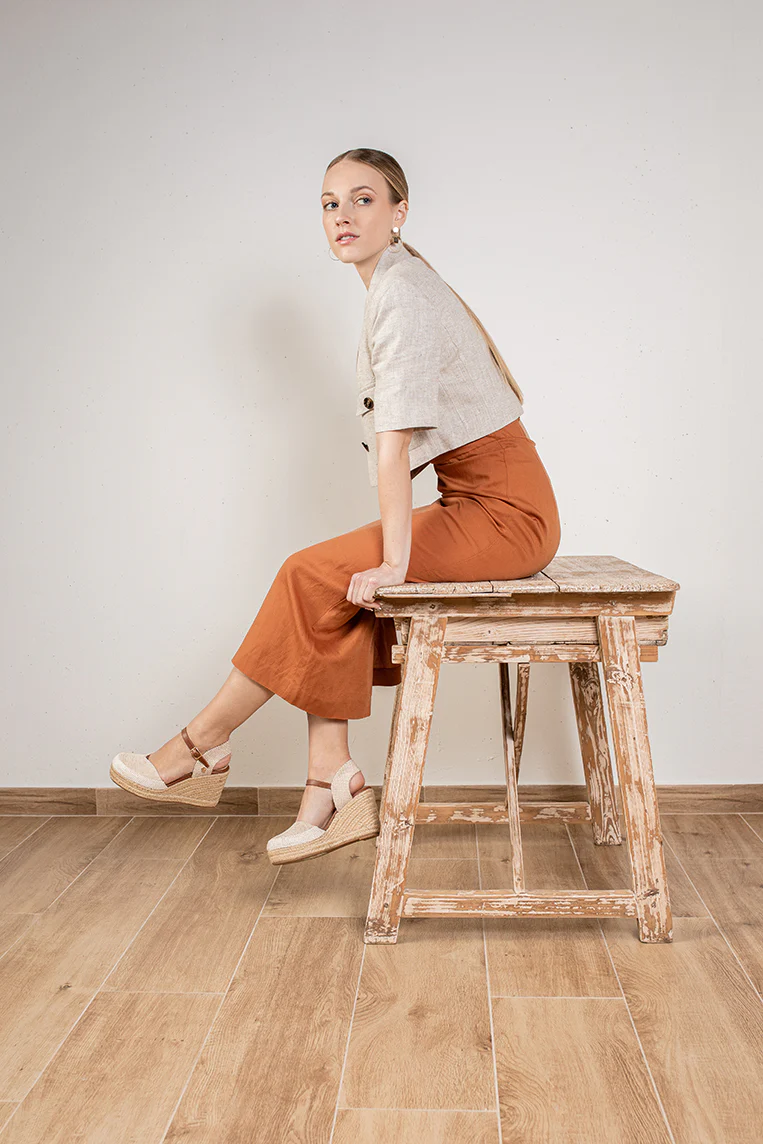 VALENCIANA BORDADO PUNTA ETIKA 20002 ALTA SAURA, MUJER NATURAL - Imagen 9