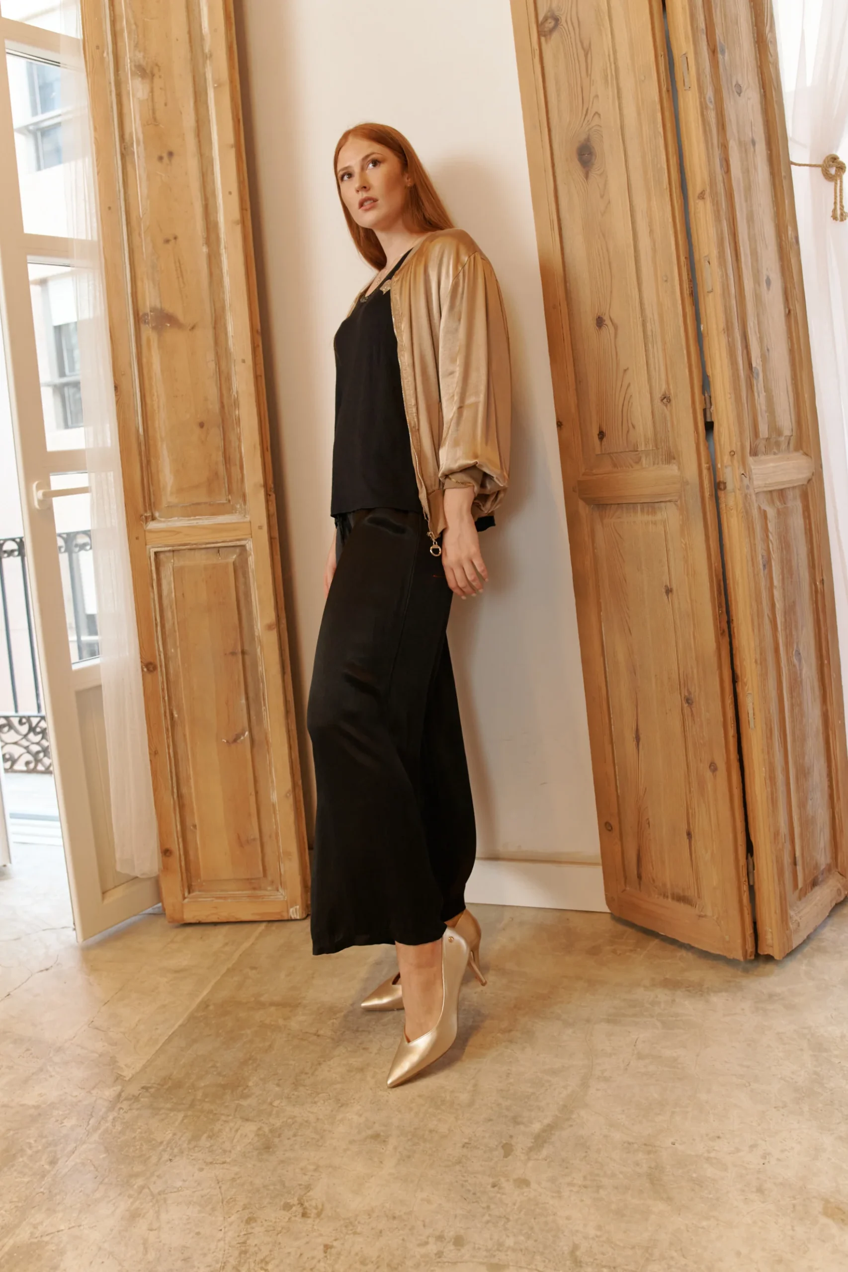 ZAPATO SALON 43302 LEITH 01 ORO MUJER - Imagen 8