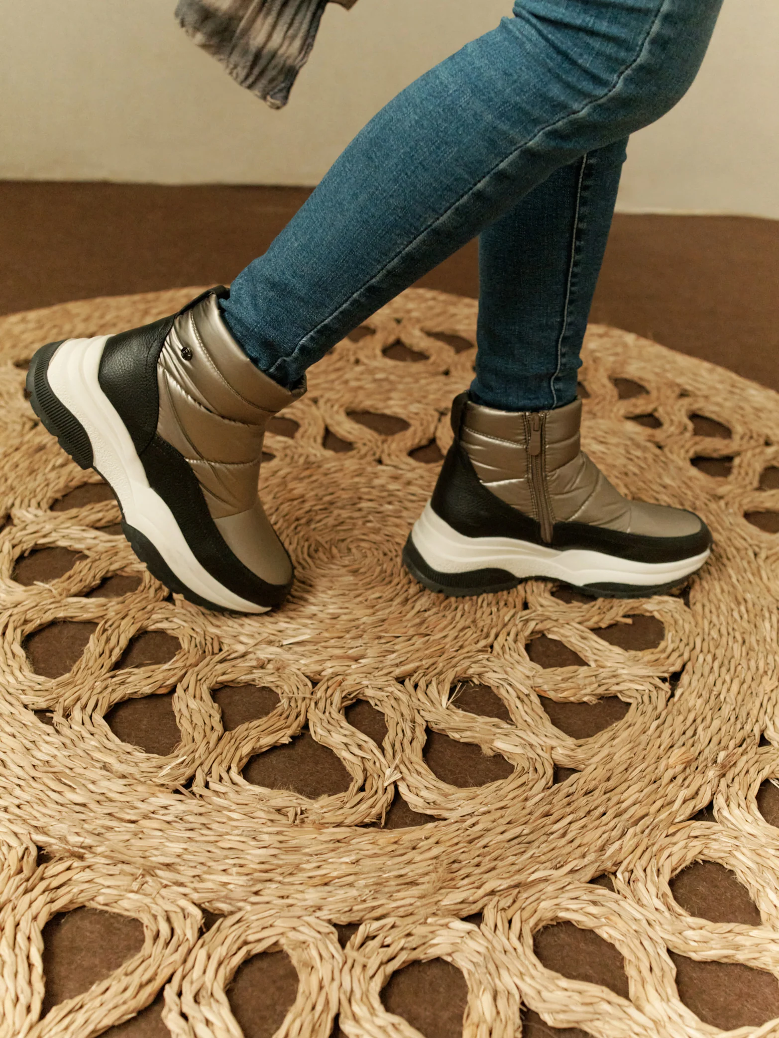 BOTIN ACOLCHADO 51112 ARLES 01 NEGRO MUJER - Imagen 9