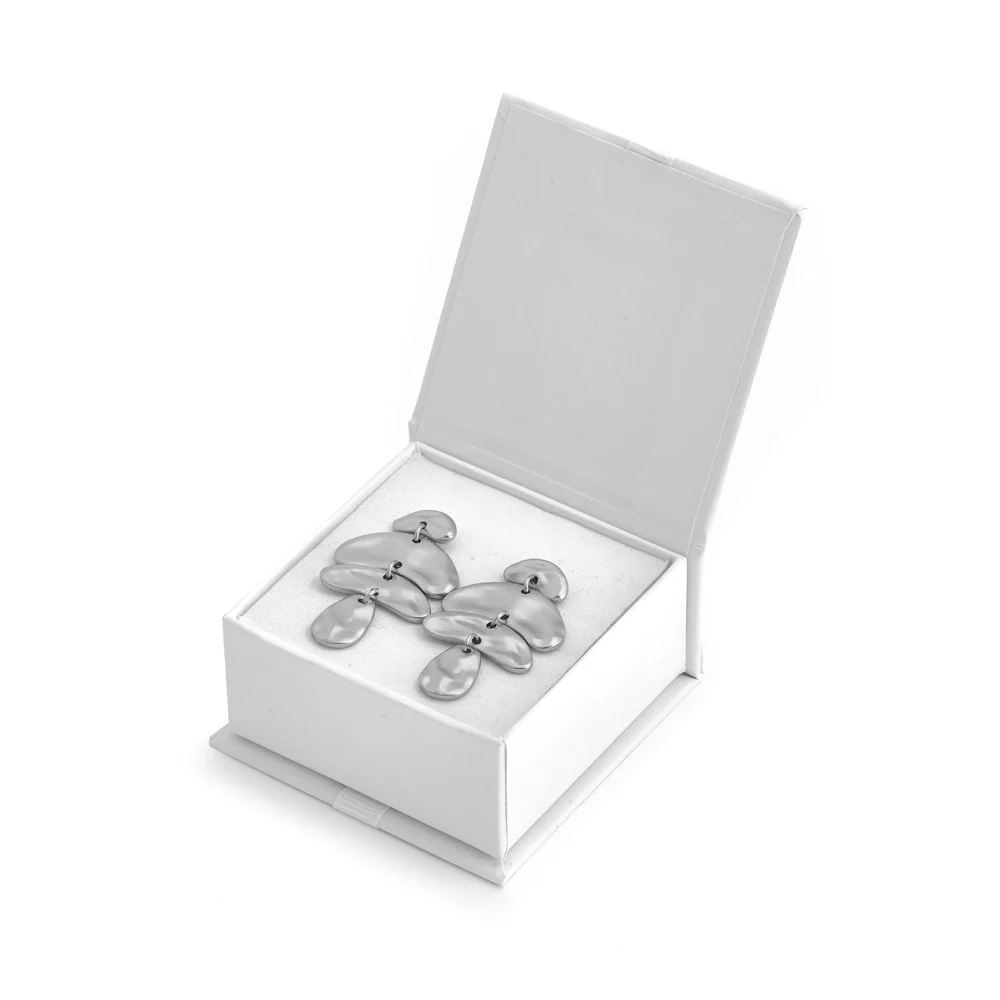 Aros con colgante teresa plateado - Imagen 3